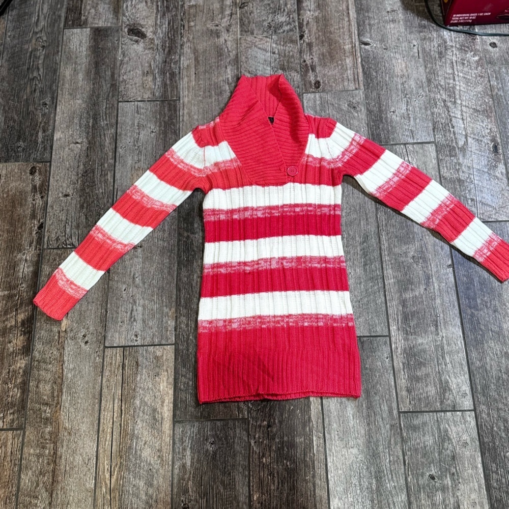 Sweater - Picture 3 of 5